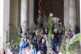 3-Palm Sunday: Passion of the Lord - Commemoration of the Lord's entrance into Jerusalem and Holy Mass