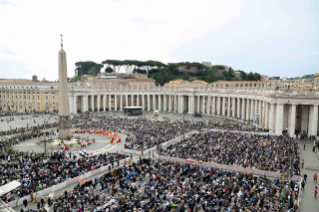 8-Palm Sunday: Passion of the Lord - Commemoration of the Lord's entrance into Jerusalem and Holy Mass