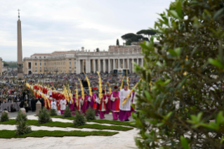 19-Palm Sunday: Passion of the Lord - Commemoration of the Lord's entrance into Jerusalem and Holy Mass