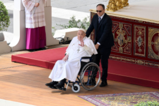 31-Palm Sunday: Passion of the Lord - Commemoration of the Lord's entrance into Jerusalem and Holy Mass